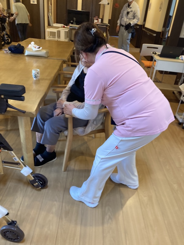 用者様、職員で避難訓練を実施